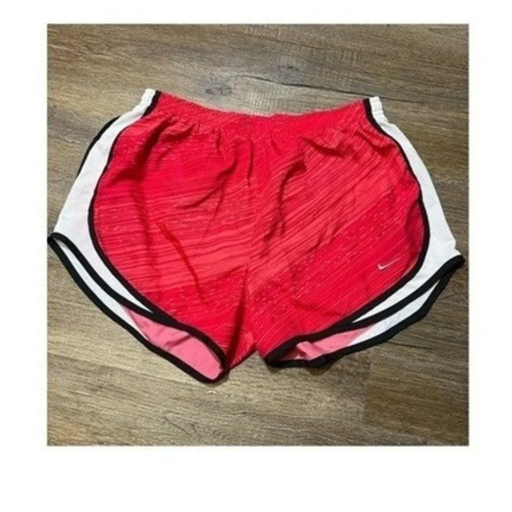 Nike Red athletic Shorts‎